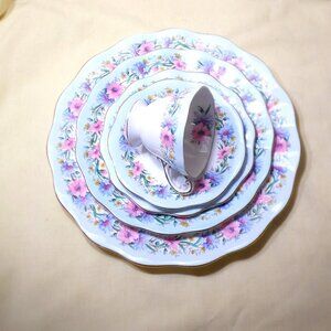 VINTAGE ~ 1900's ~ E.B.FOLEY CORN FLOWER ~ 5 Pc Placement Set ~
